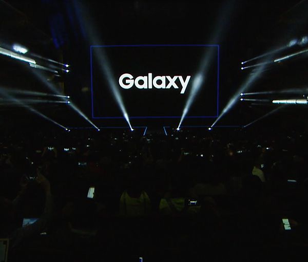 View of the Galaxy UNPACKED stage